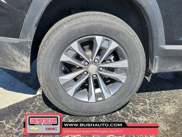 Used 2026 Chevrolet Equinox LT w/ Convenience Package II FWD image 5