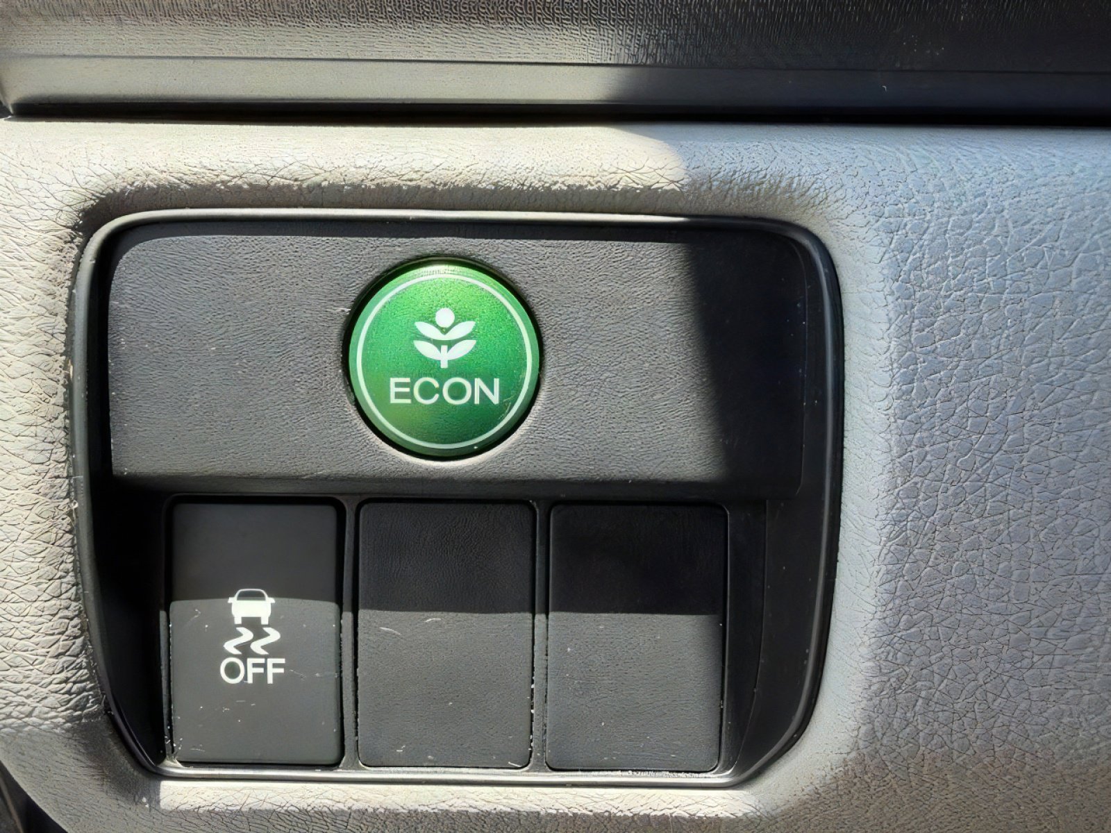 Used 2013 Honda Accord LX image 18