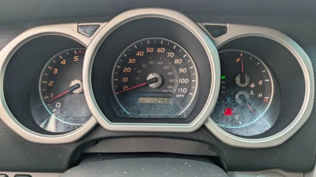 Used 2004 Toyota 4Runner Limited image 29