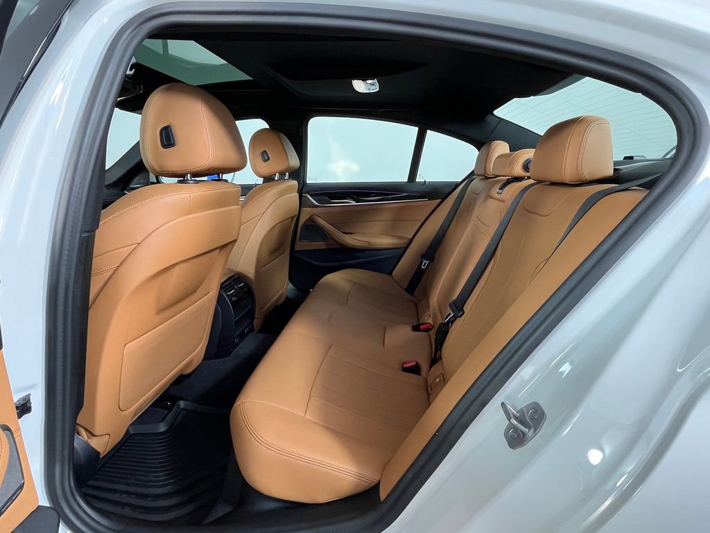 Used 2023 BMW 530i xDrive w/ Premium Package image 21