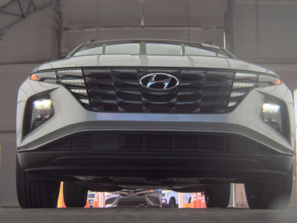 Used 2023 Hyundai Tucson SEL w/ Convenience Package image 3