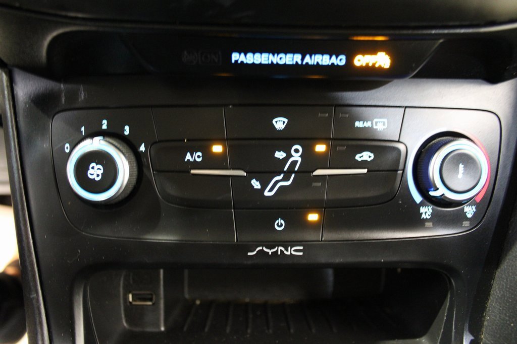 Used 2018 Ford Focus SE image 16