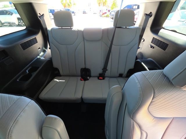 Used 2024 Hyundai Palisade SEL w/ Premium Package image 27