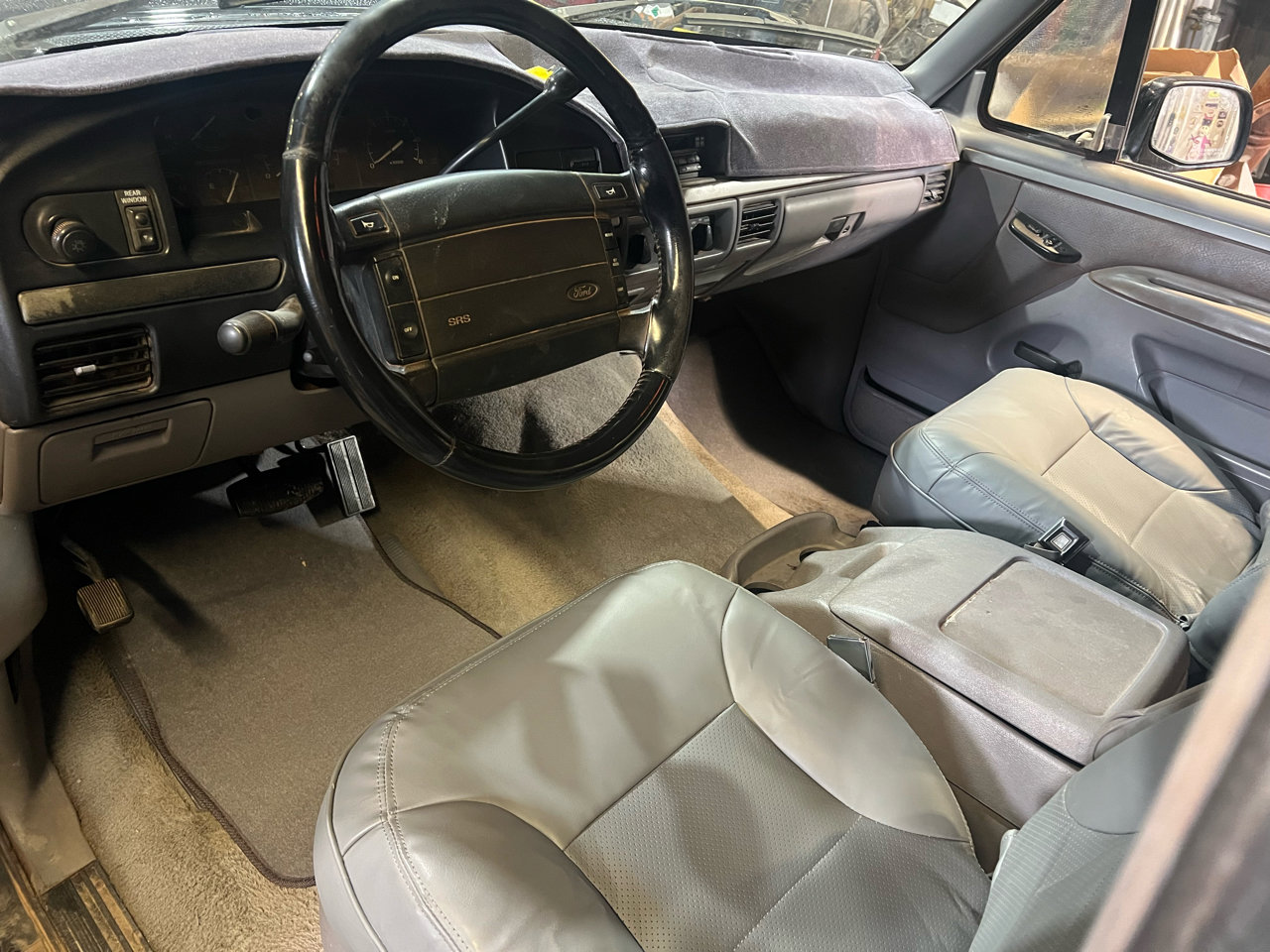 Used 1995 Ford Bronco XLT image 7