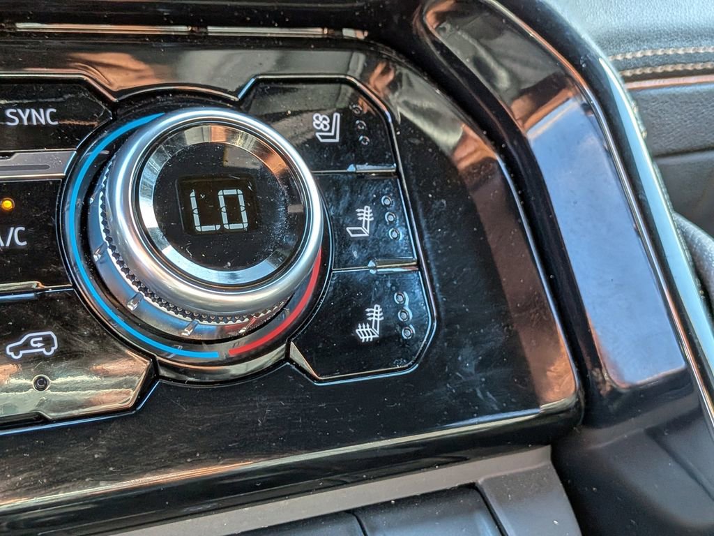 Used 2025 GMC Sierra 1500 AT4 image 24