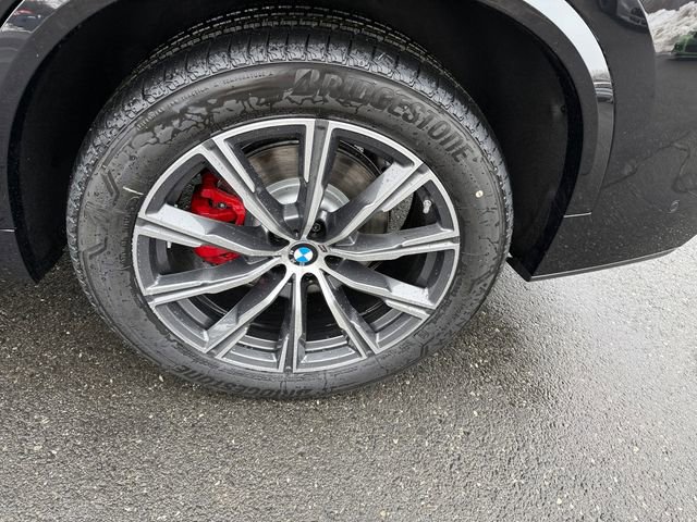New 2026 BMW X5 xDrive40i w/ M Sport Package AWD/4WD image 18