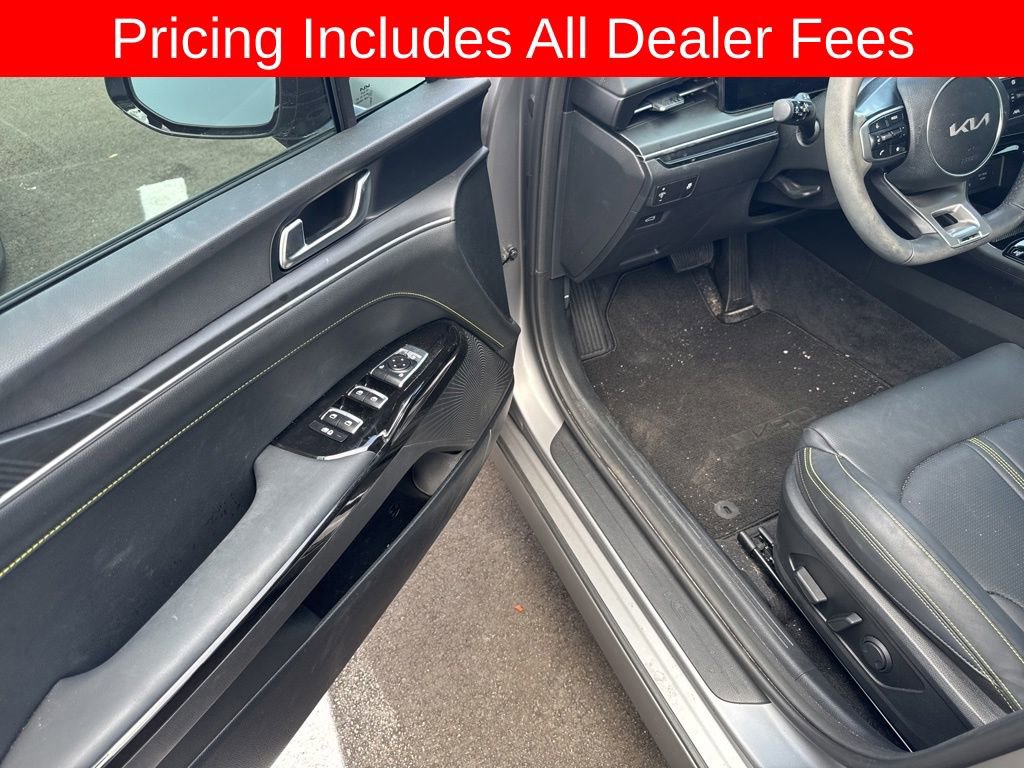 Used 2025 Kia K5 GT FWD image 15