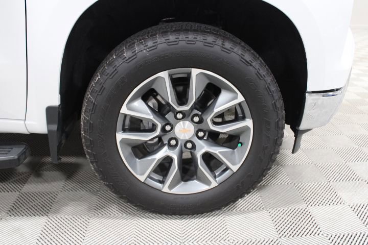 Certified 2026 Chevrolet Silverado 1500 LT w/ All Star Edition Plus AWD/4WD image 46