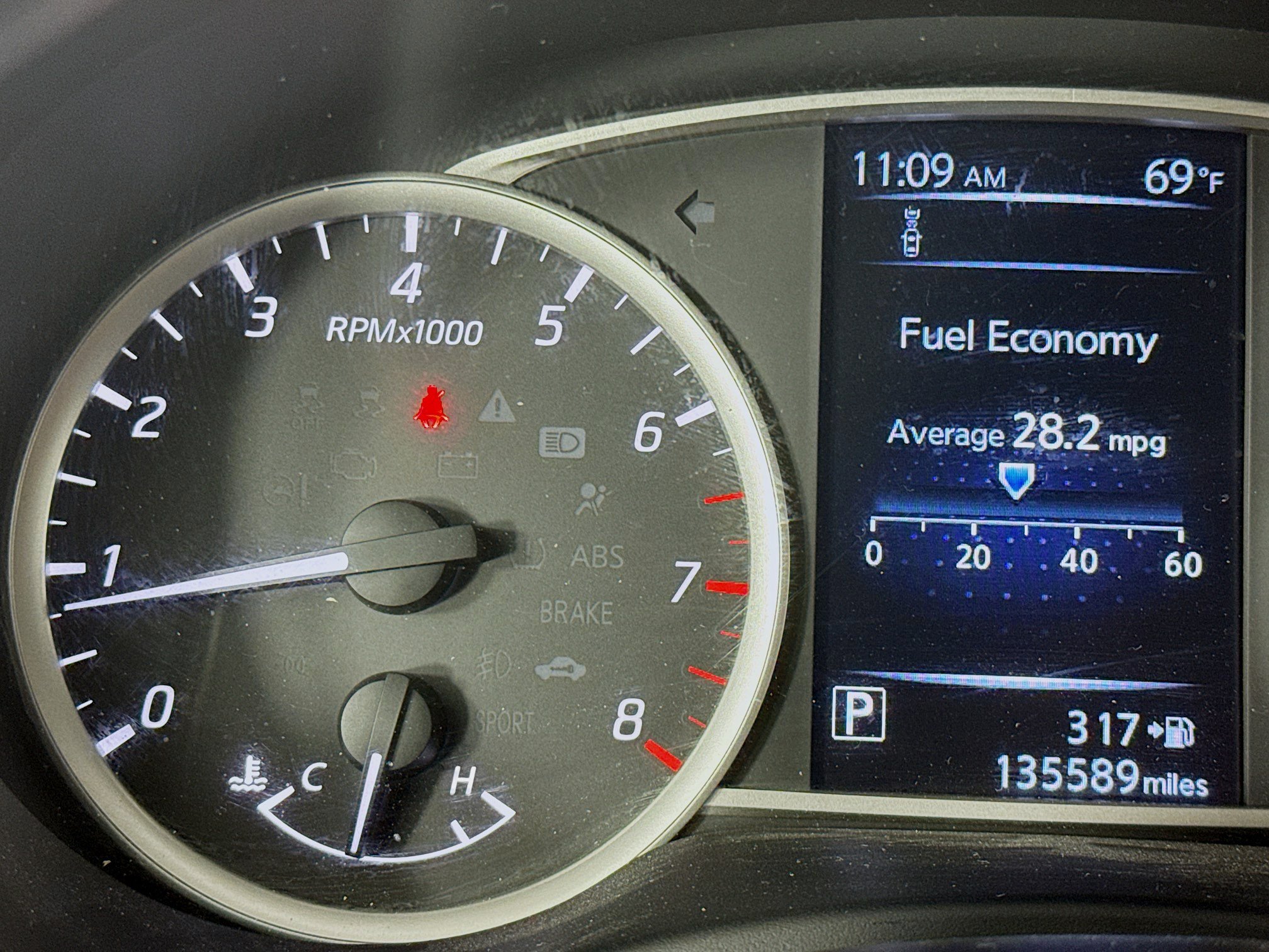Used 2018 Nissan Sentra S FWD image 12