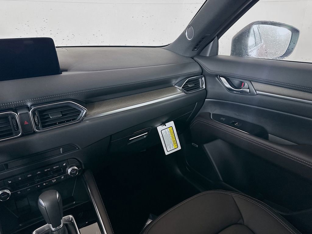 New 2025 MAZDA CX-5 Signature image 31