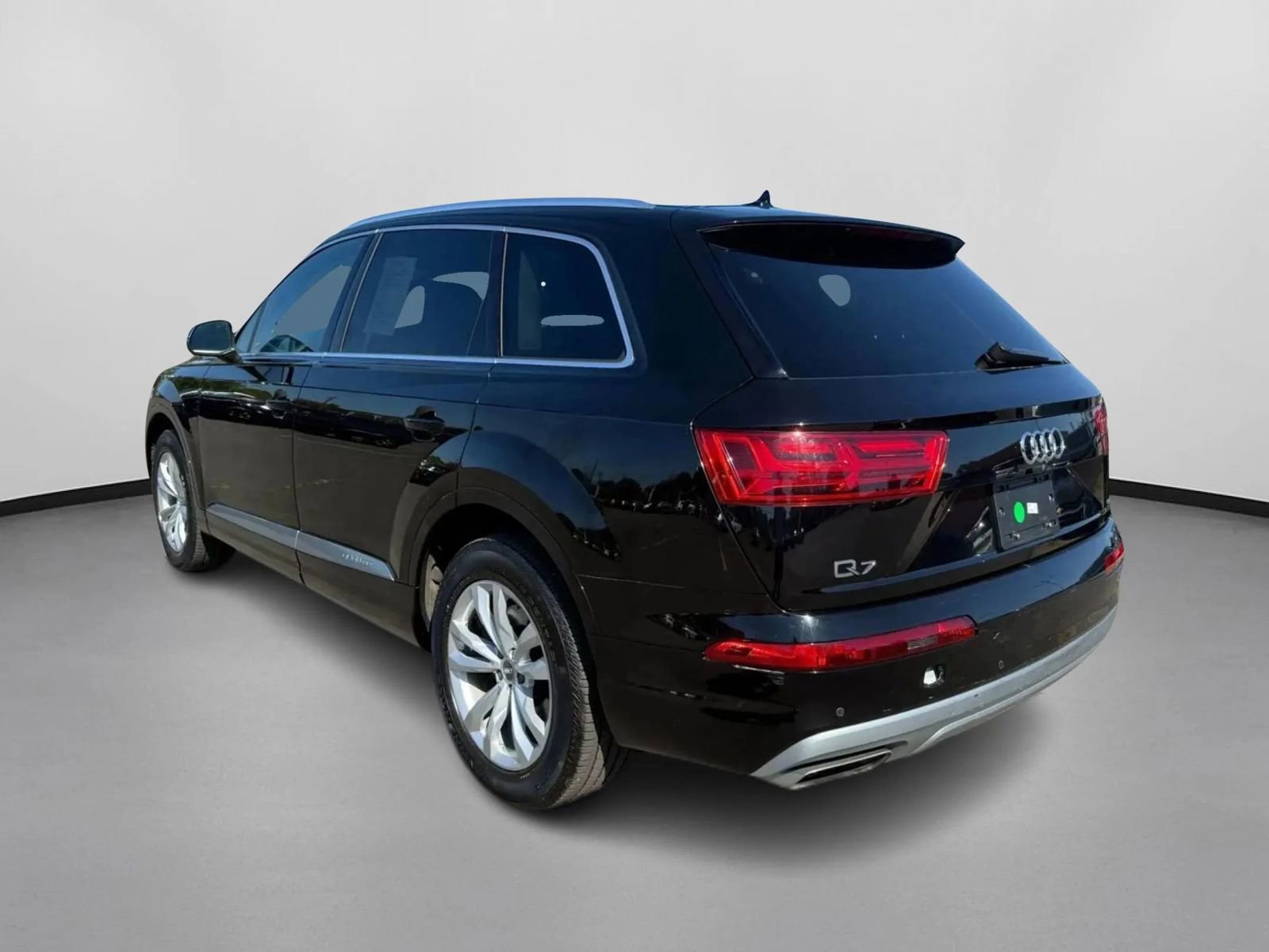 Used 2017 Audi Q7 2.0T Premium image 49