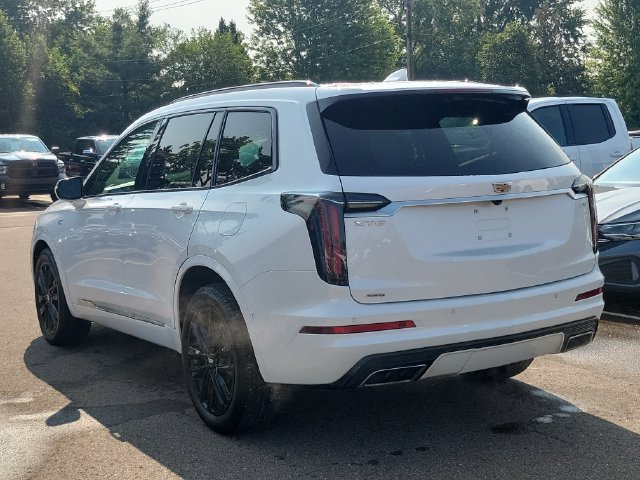 Certified 2024 Cadillac XT6 Sport w/ Technology Package AWD/4WD image 3