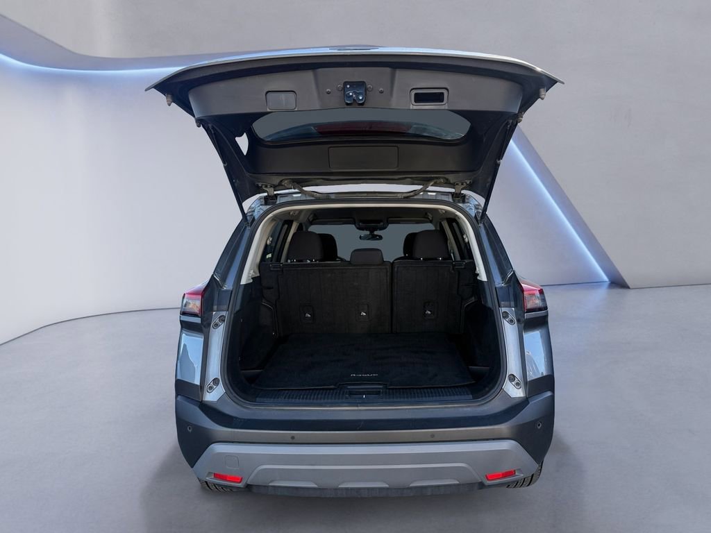 Used 2023 Nissan Rogue SV image 19