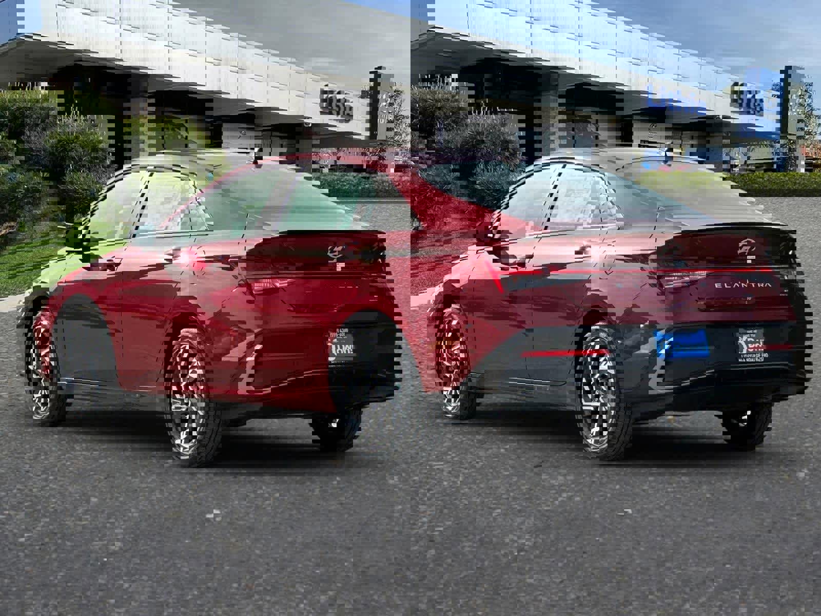 New 2025 Hyundai Elantra SEL image 7