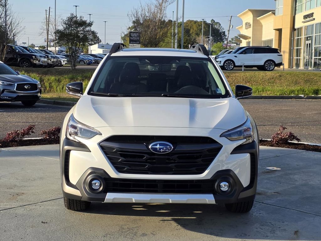 Used 2025 Subaru Outback Limited w/ Popular Package #2 AWD/4WD image 2