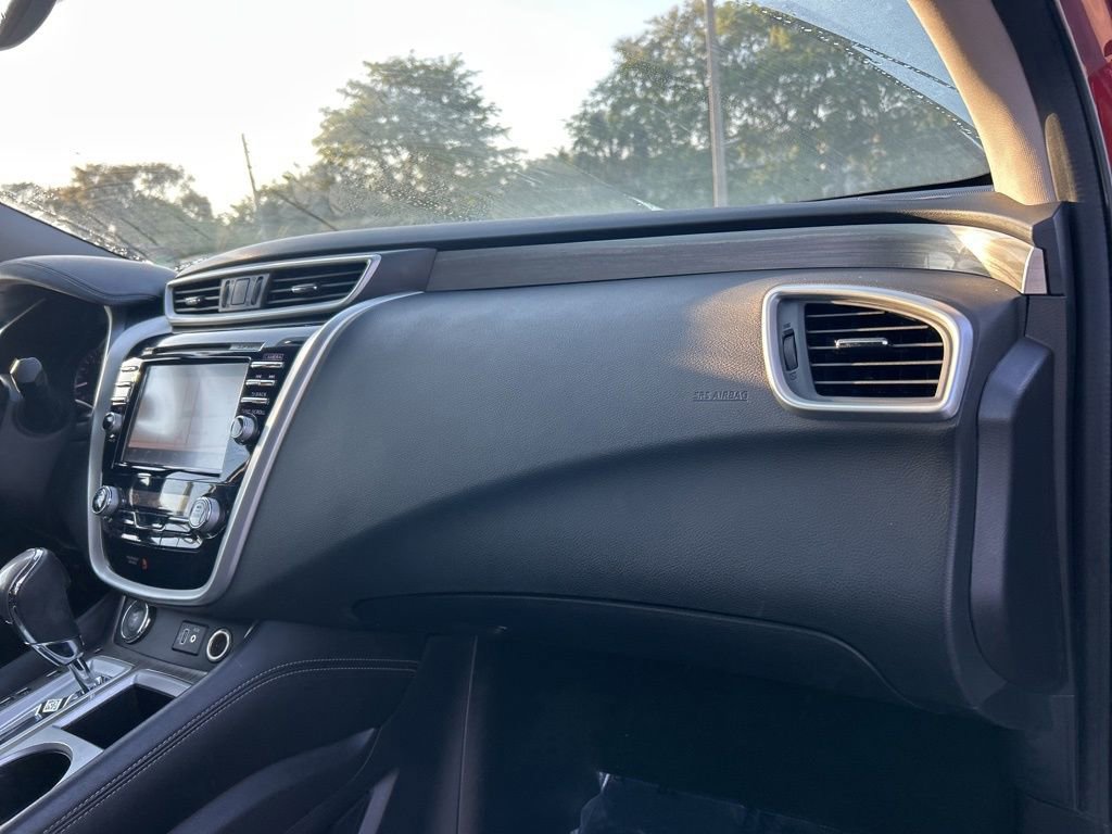 Used 2018 Nissan Murano SV FWD image 25