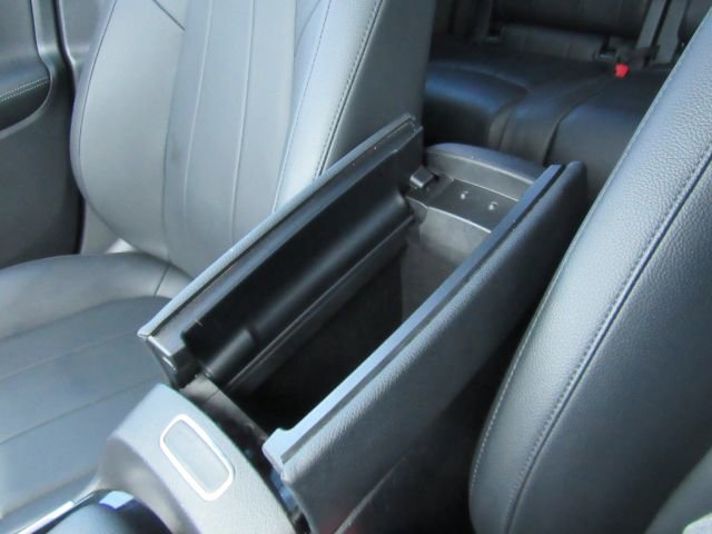 Used 2022 Mercedes-Benz EQB 300 4MATIC w/ Exclusive Package image 50