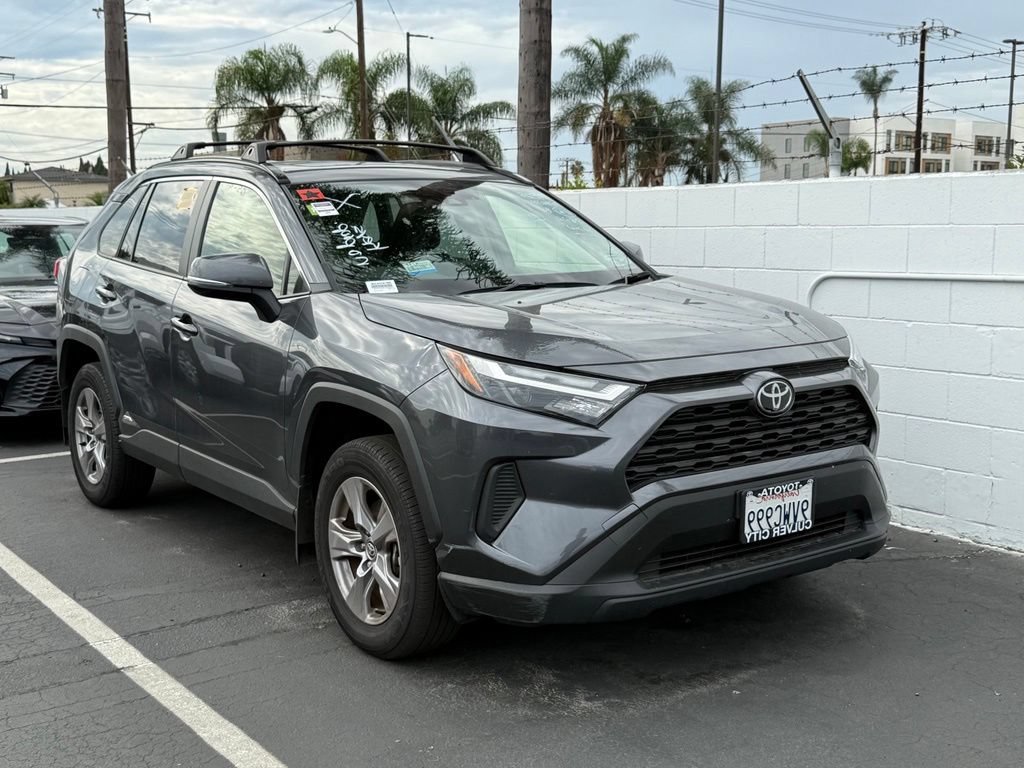 Used 2025 Toyota RAV4 XLE w/ Convenience Package
