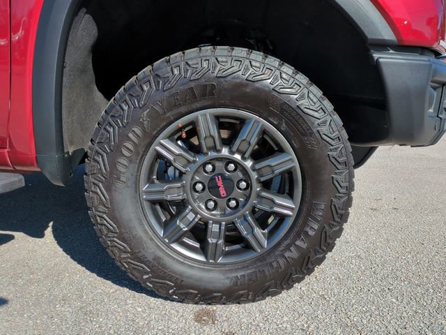 Certified 2025 GMC Sierra 1500 AT4X image 10