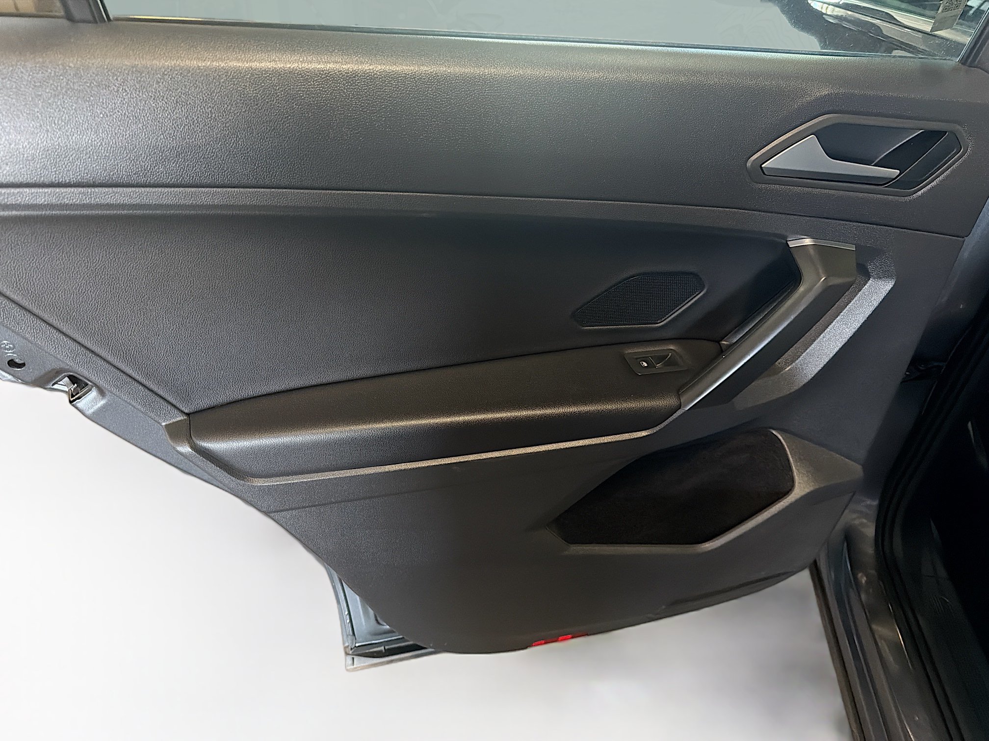 Used 2021 Volkswagen Tiguan S AWD/4WD image 25