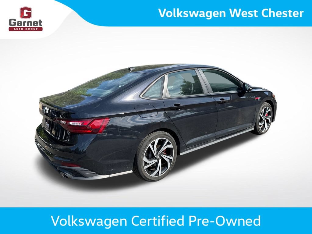 Certified 2024 Volkswagen Jetta GLI Autobahn FWD image 9