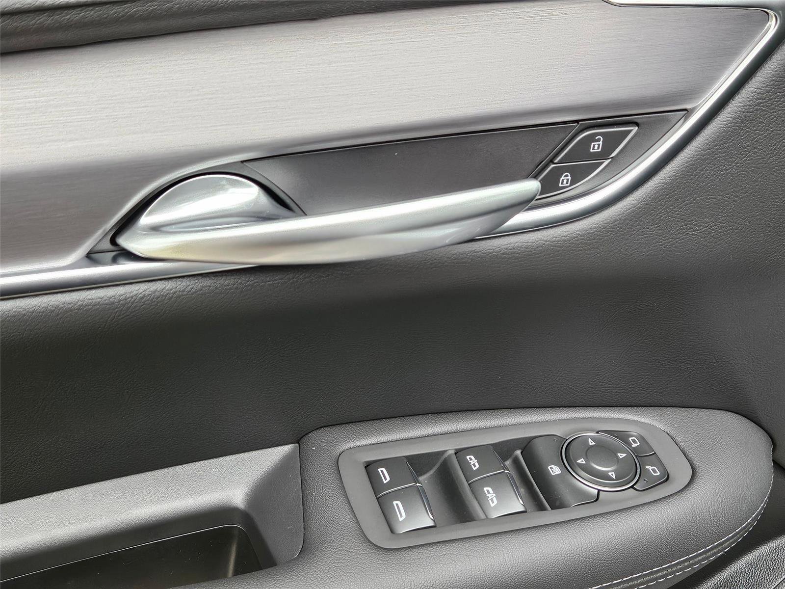 New 2026 Cadillac XT5 Luxury w/ LPO, Floor Liner Package FWD image 23