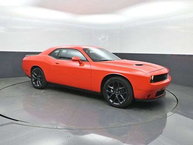 Used 2022 Dodge Challenger SXT w/ Blacktop Package RWD image 33