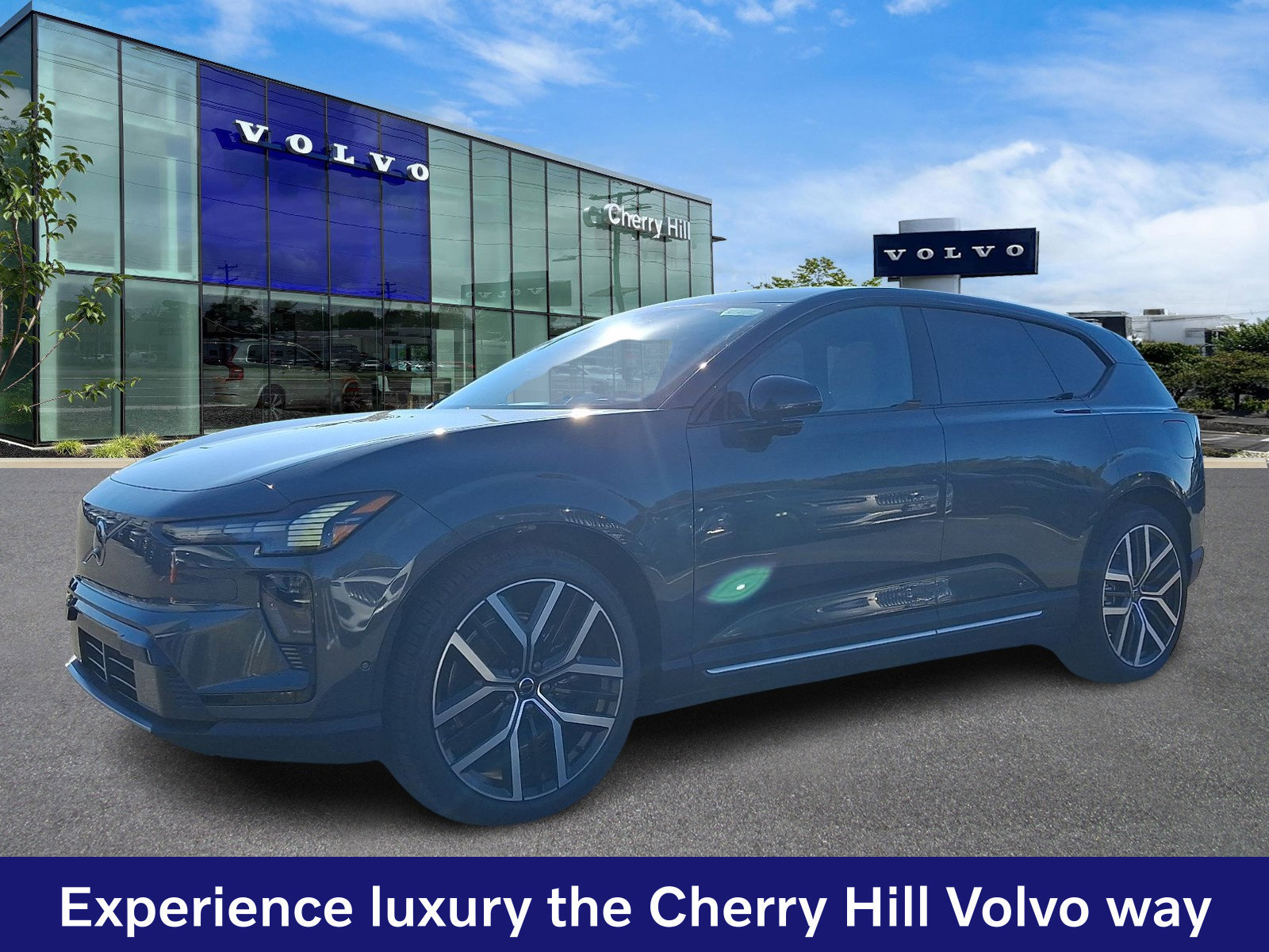 New 2027 Volvo EX60 Ultra AWD/4WD image 2