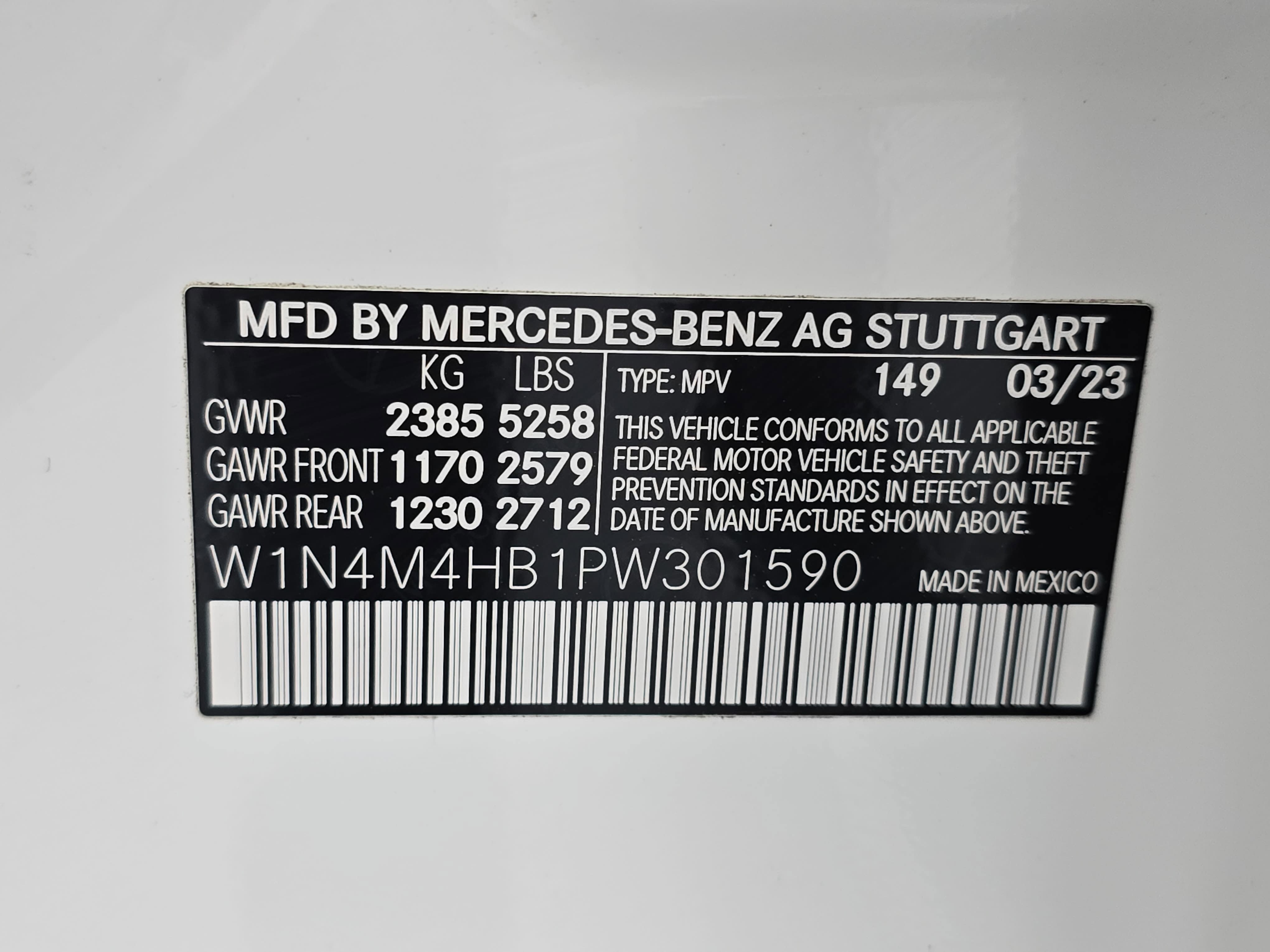 Certified 2023 Mercedes-Benz GLB 250 4MATIC image 37