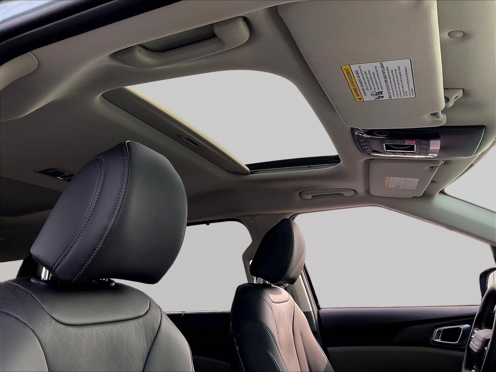 New 2027 Kia Carnival Hybrid FWD image 13