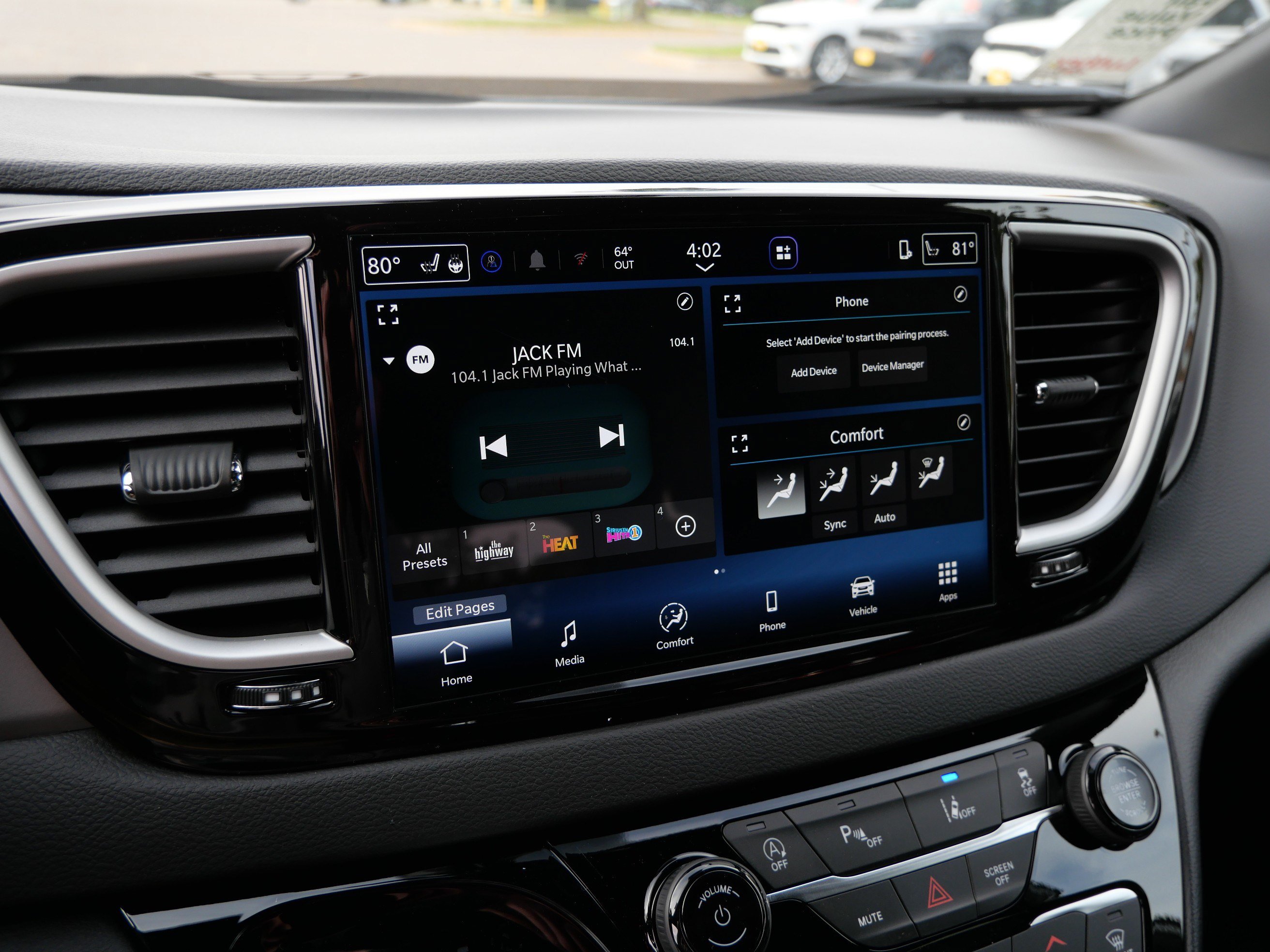 New 2027 Chrysler Pacifica LX FWD image 13