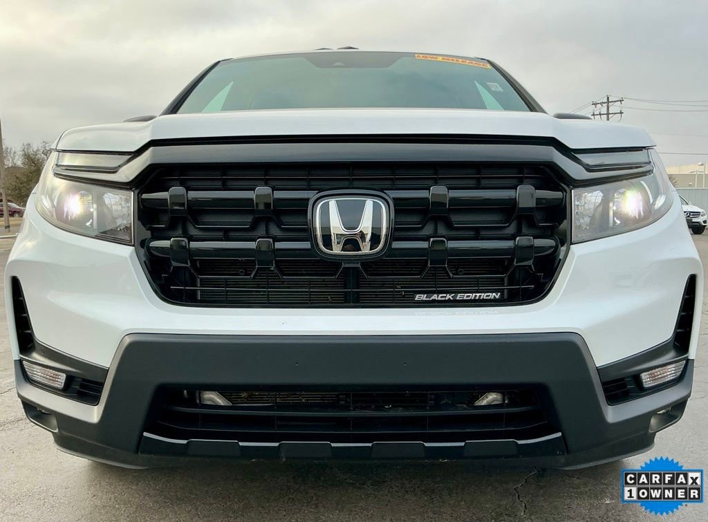 Used 2025 Honda Ridgeline Black Edition image 9