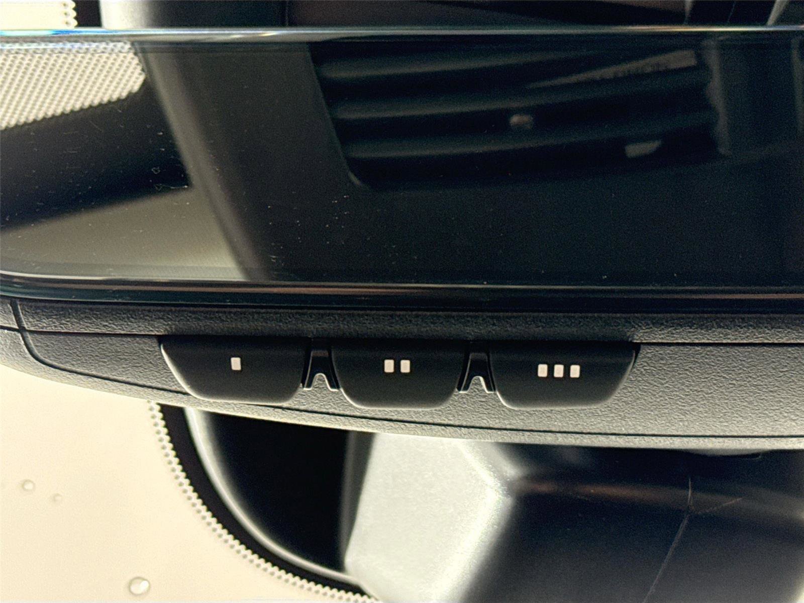 Certified 2025 MAZDA CX-70 3.3 Turbo w/ Premium Package image 22