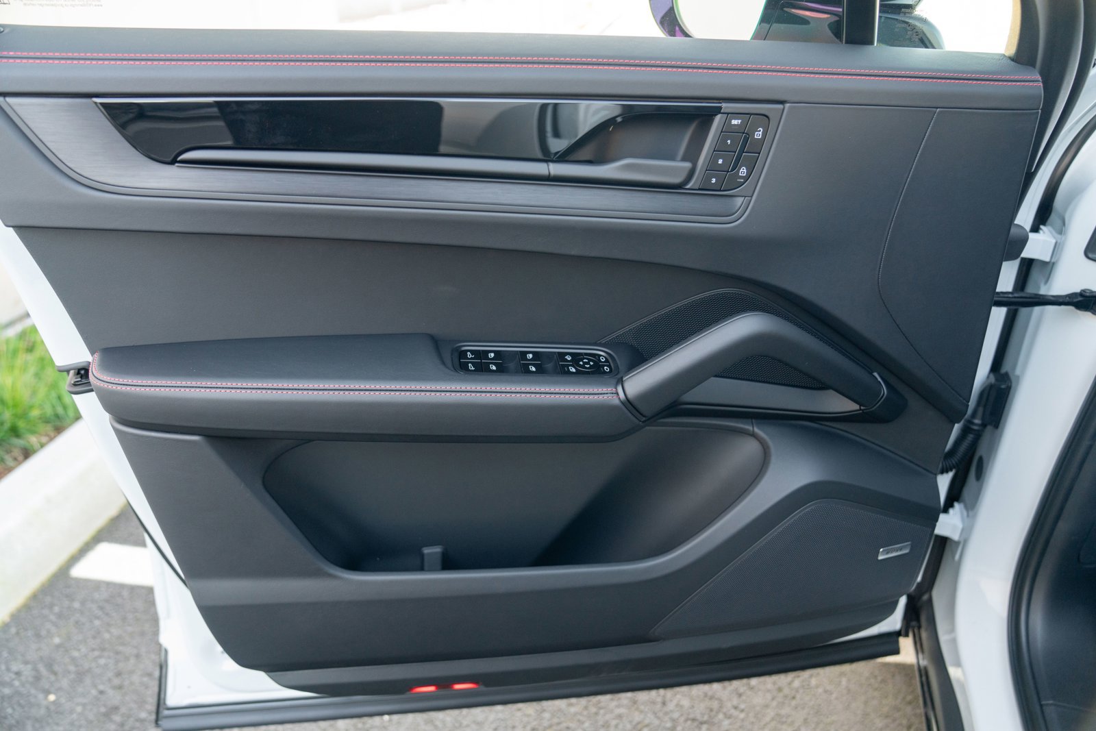 New 2026 Porsche Cayenne GTS AWD/4WD image 10