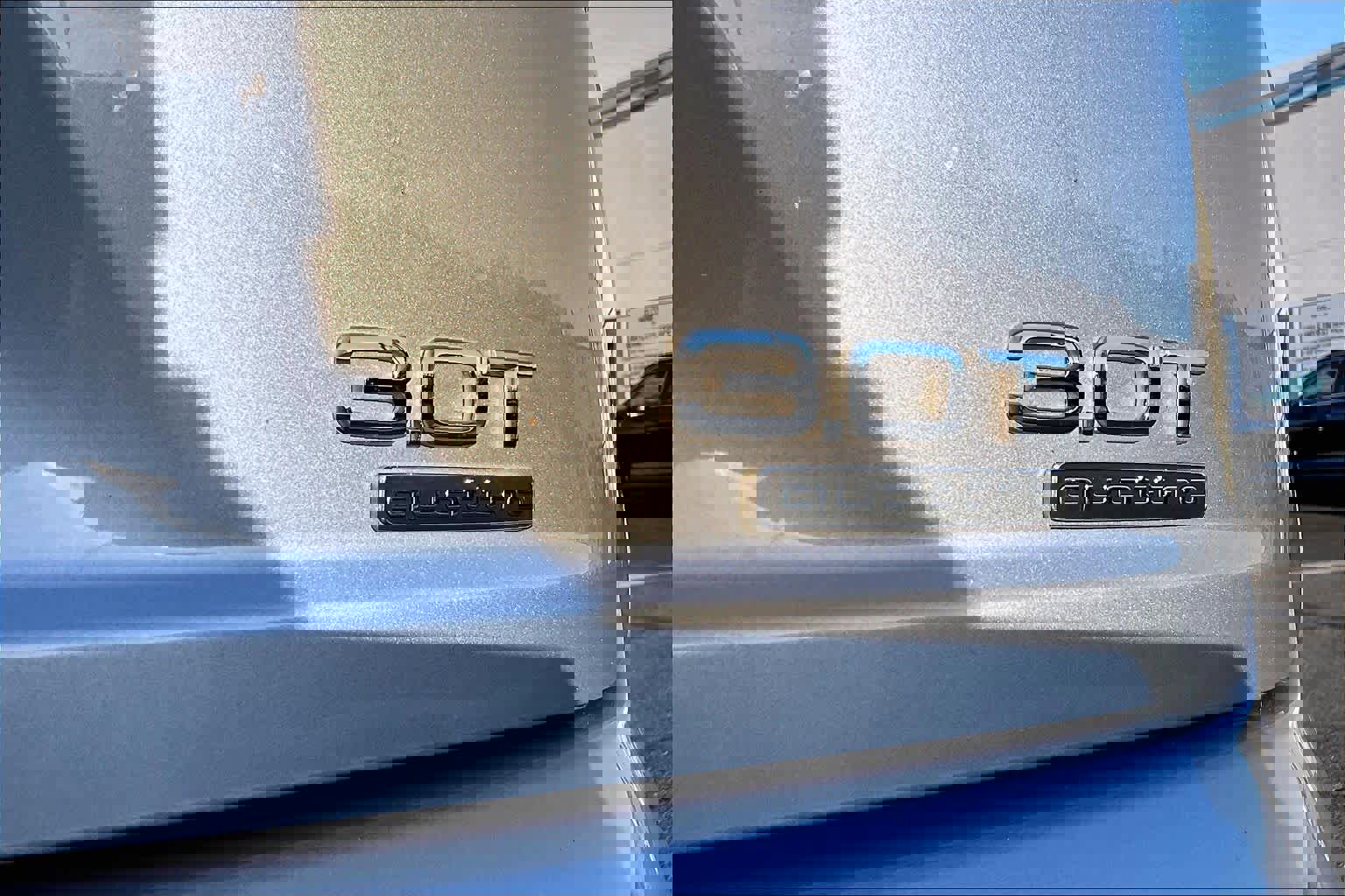 Used 2017 Audi Q7 3.0T Premium Plus image 9