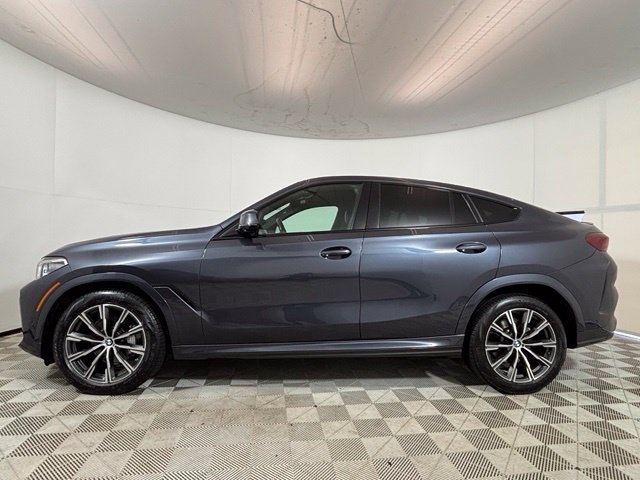 Used 2021 BMW X6 xDrive40i w/ Executive Package AWD/4WD image 4