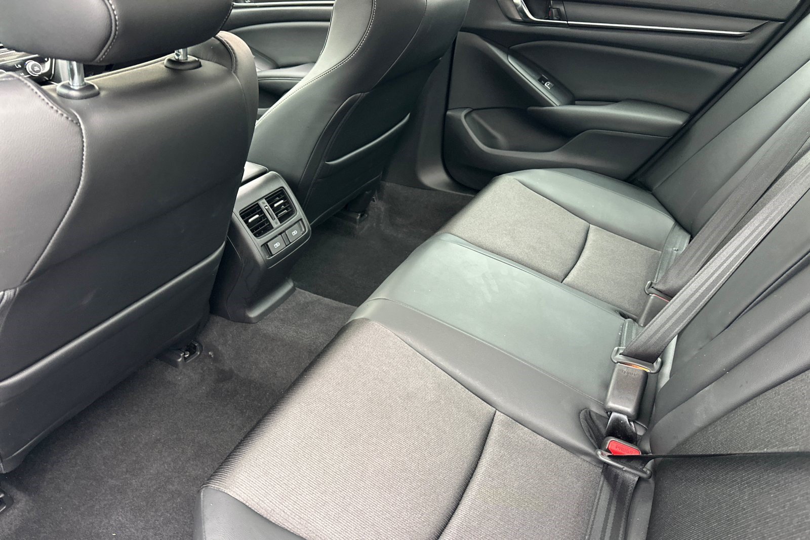 Certified 2022 Honda Accord Sport image 27