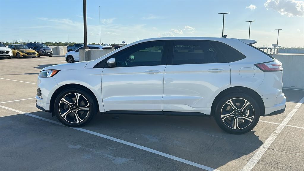 Used 2023 Ford Edge ST w/ Cargo Accessory Package AWD/4WD image 10