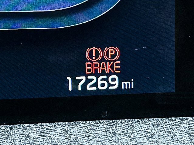 Used 2022 Kia EV6 Wind image 34