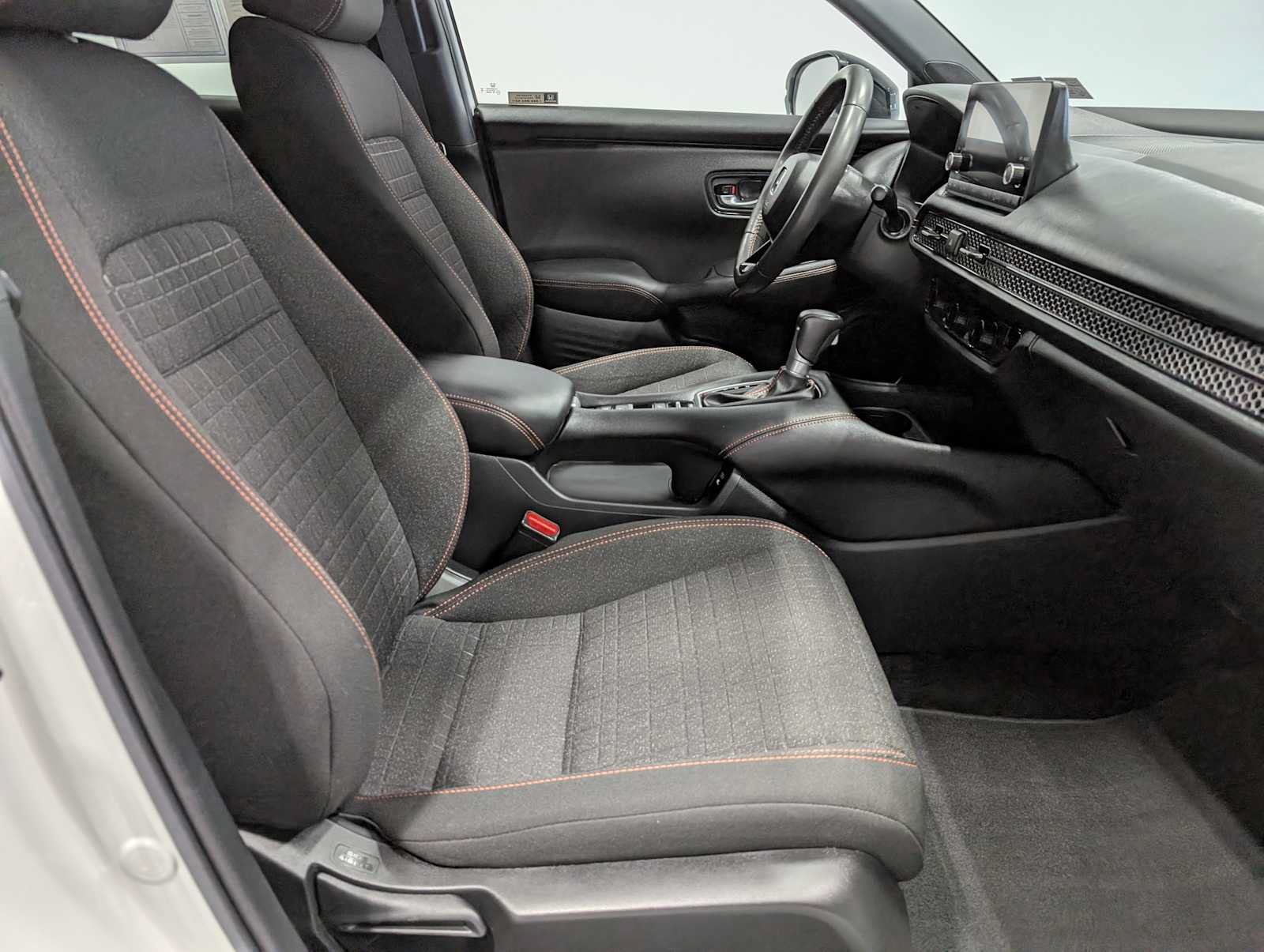Certified 2024 Honda HR-V Sport image 38