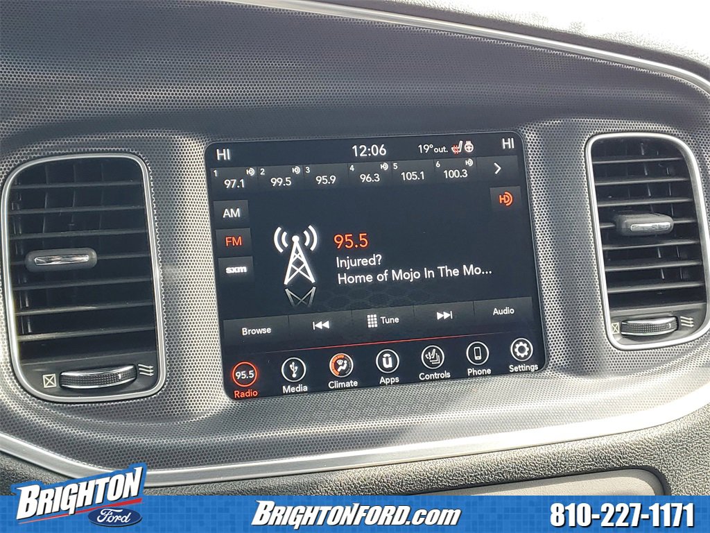 Used 2018 Dodge Charger GT image 22