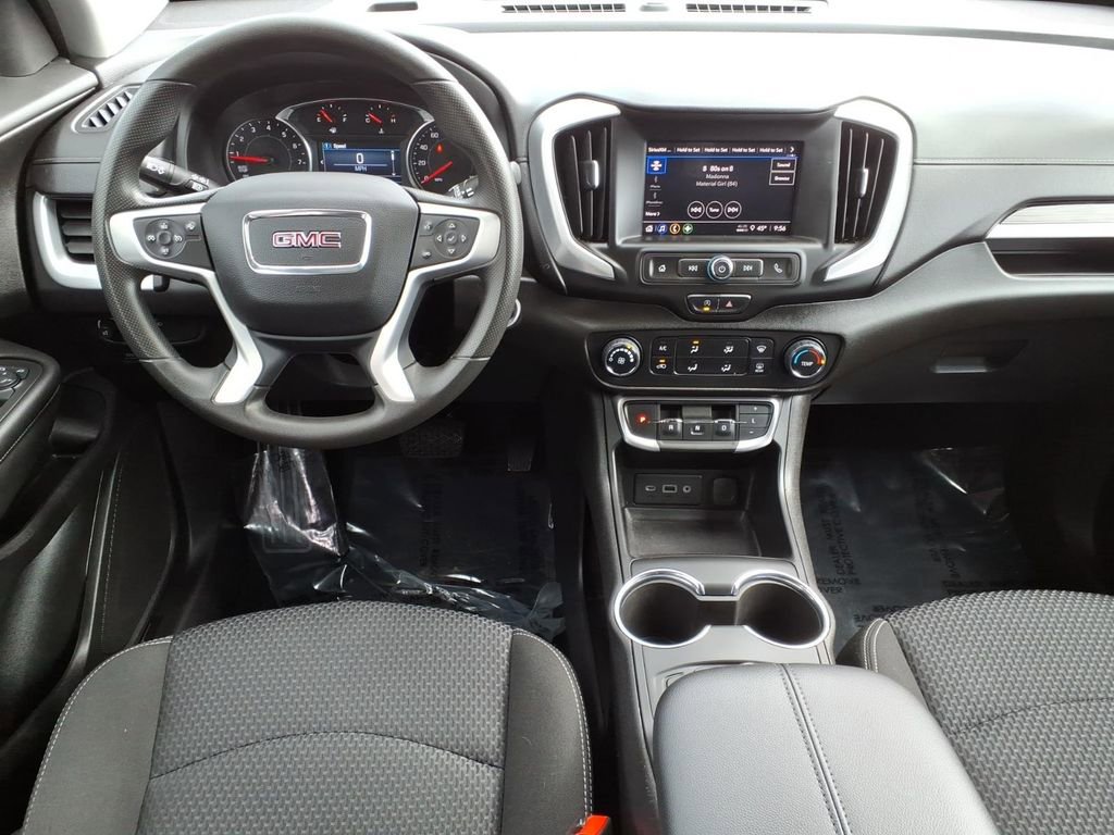 Used 2023 GMC Terrain SLE w/ LPO, Floor Liner Package AWD/4WD image 15