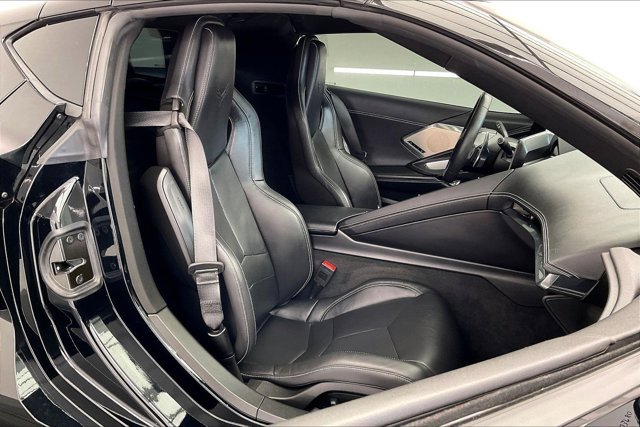 Used 2020 Chevrolet Corvette Stingray w/ 2LT Preferred Equipment Group image 6