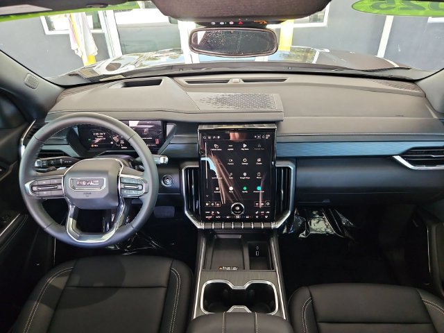 Used 2025 GMC Acadia Elevation w/ Elevation Premium Package FWD image 23