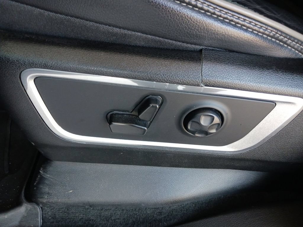 Used 2021 RAM 1500 Laramie AWD/4WD image 35