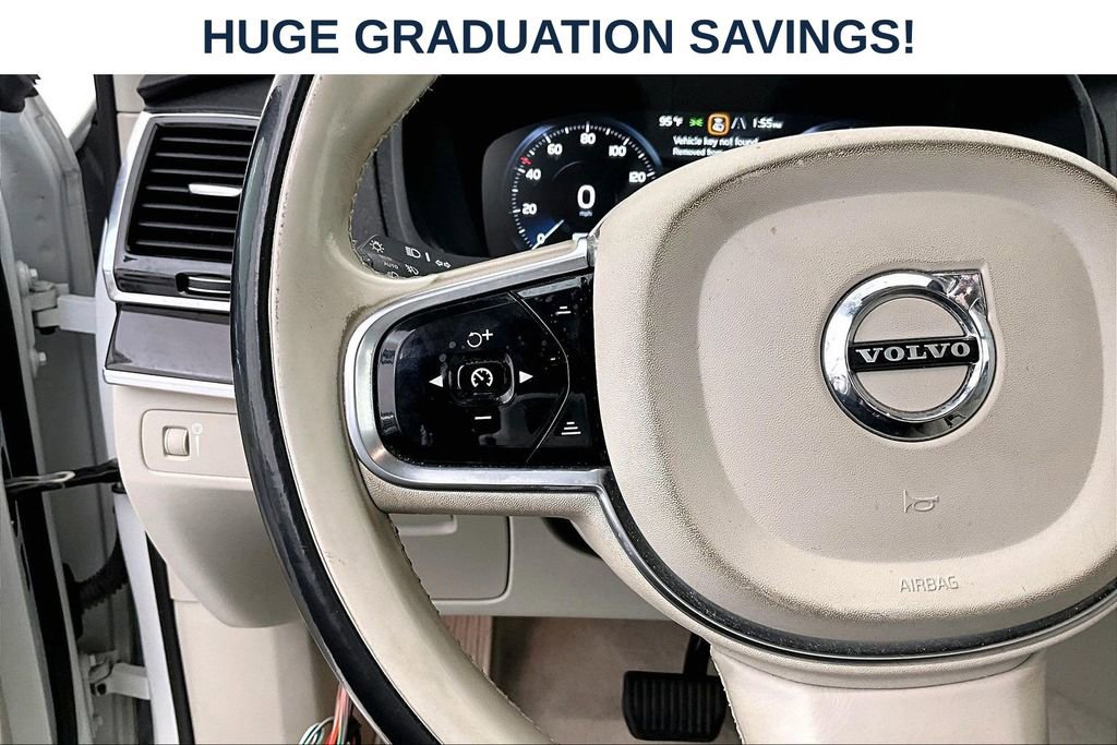 Used 2016 Volvo XC90 T6 Momentum w/ Momentum Plus Package AWD/4WD image 24