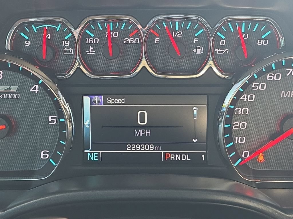 Used 2018 Chevrolet Silverado 2500 LTZ w/ Midnight Edition AWD/4WD image 30