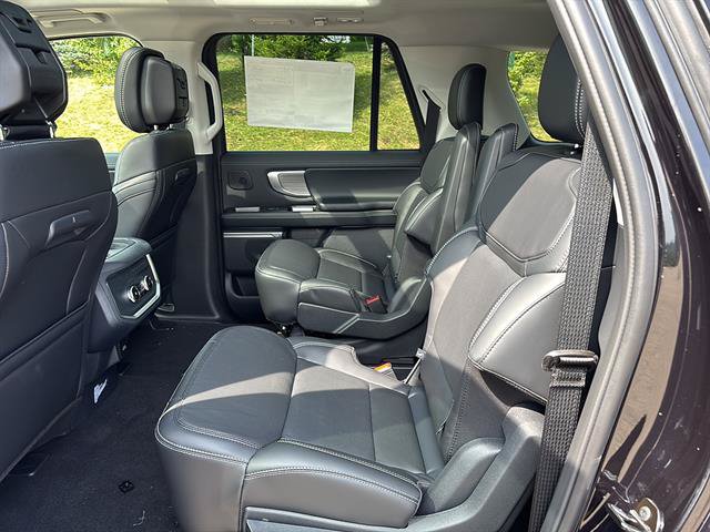 New 2027 Ford Expedition Max Platinum w/ Driver's Package AWD/4WD image 15