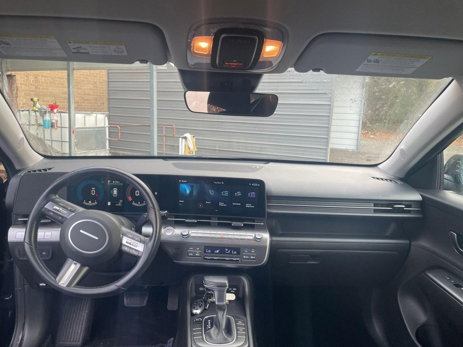 Used 2025 Hyundai Kona SEL image 29