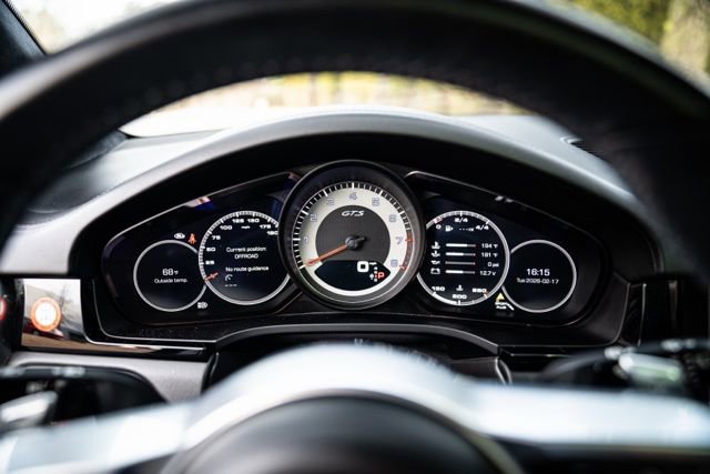 Used 2021 Porsche Cayenne GTS image 30